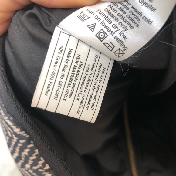 J. Crew XS Down puffer vest chevron black pockets - Picture 7 of 8